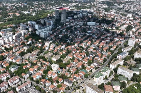 Vozdovac iz vazduha, kuce i soliteri